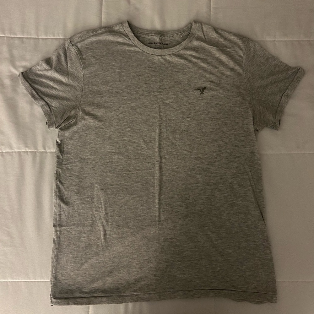 American Eagle Light Grey Crew Neck Embroidered Logo T-Shirt Medium